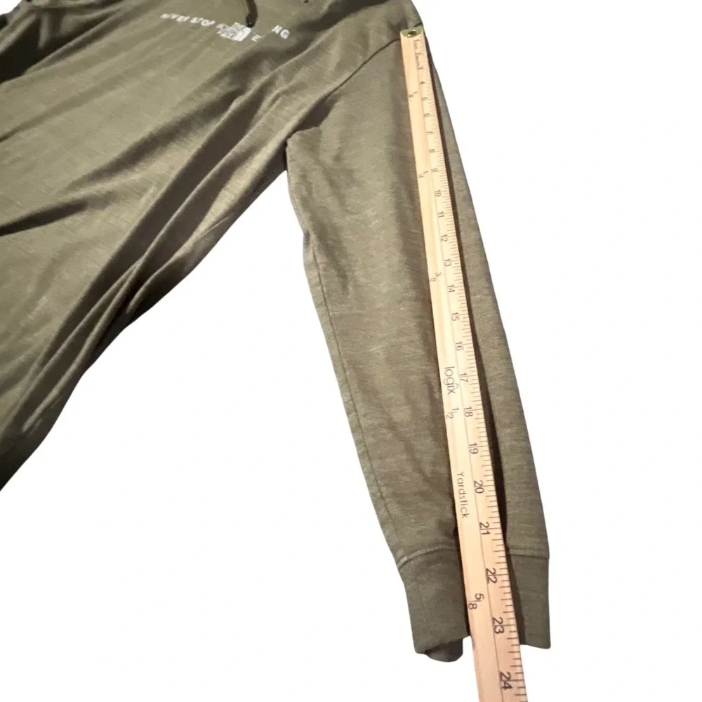 The North Face Hoodie Mens XL Olive Green Long Sleeve Tee A532D SP21 Heathered‎